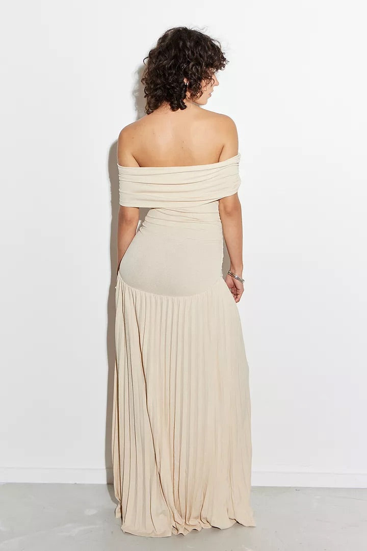 Off-Shoulder Pleated Maxi Dress Wedding Guest for Women