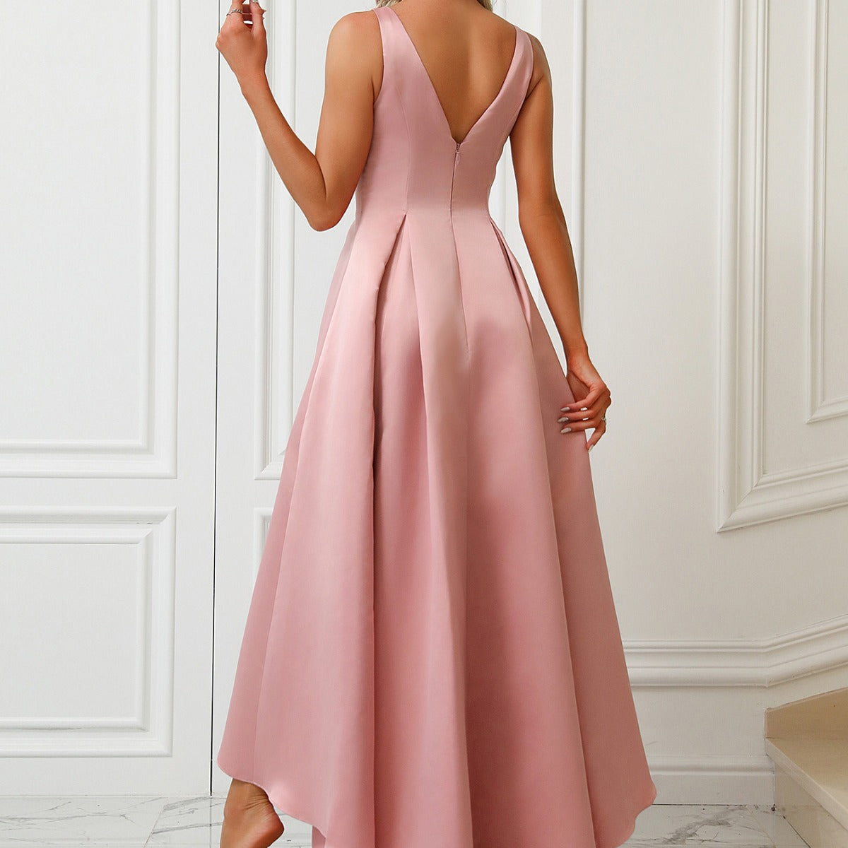 Sleeveless Satin Pleated Maxi Dress for Women