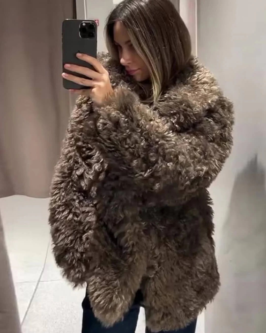 Elegant Faux Fur Coat for Women