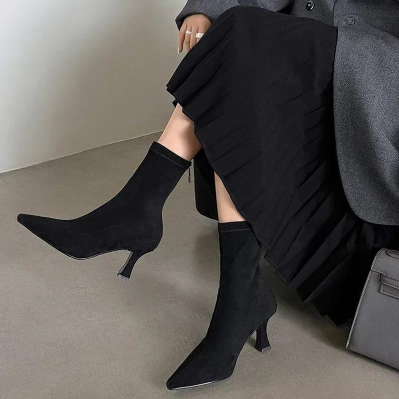Pointed Toe Block Heel Ankle Boots for Women - Black