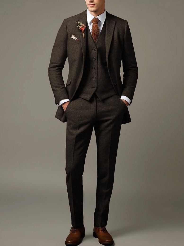 Single-Breasted Three-Piece Tailored Suit for Men - Coffee